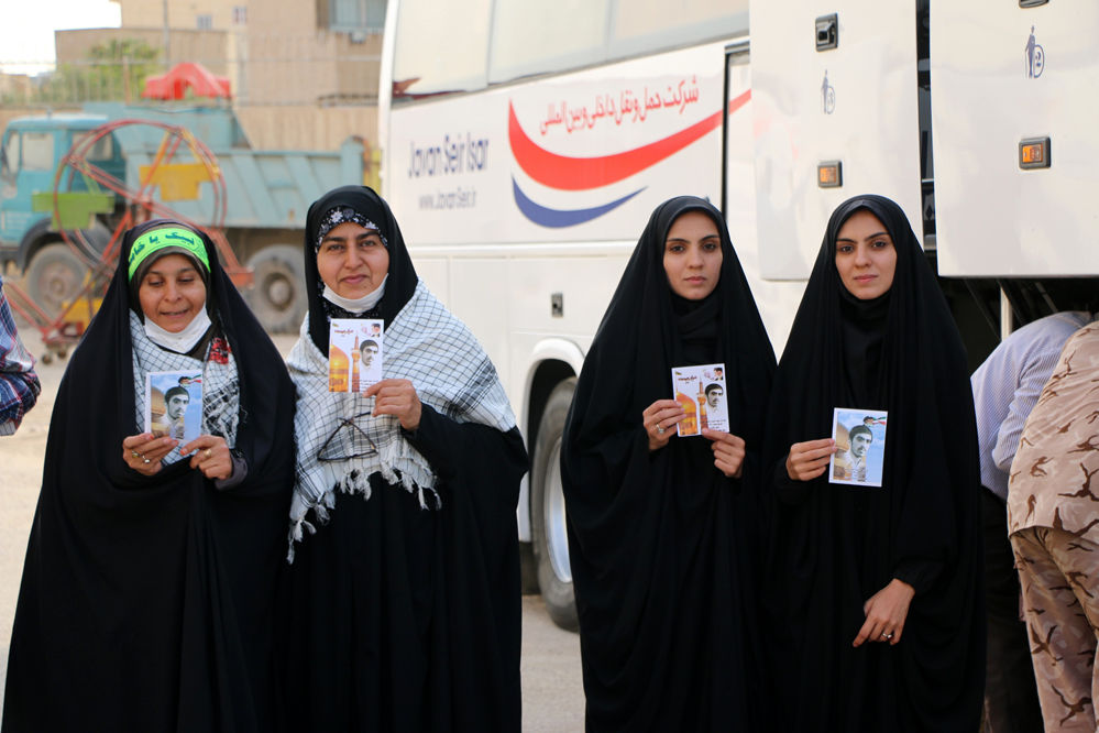 اعزام کاروان راهیان نور بسیج فرهنگیان قم به مناطق شمال‌غرب کشور