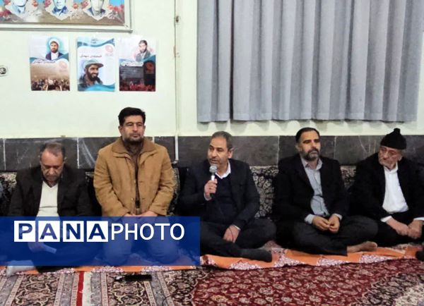 ملاقات مردمی فرماندار فلاورجان با شهروندان روستاهای اردال و شاه شمس الدین 