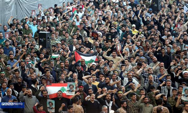 نماز جمعه تهران به امامت مقام معظم رهبری