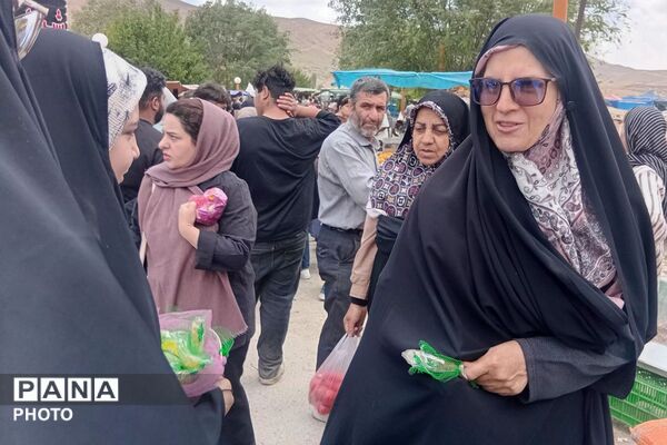 تکریم بانوان محجبه فیروزکوه؛ پاسداشت هویت دینی و حضور فعال اجتماعی