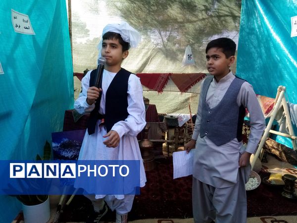 افتتاح نمایشگاه ماها در دبستان ۲۲ بهمن تربت‌جام 