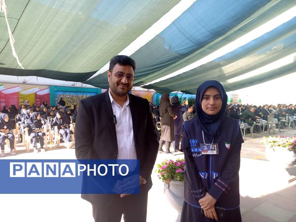 زنگ‌ ناحیه‌ای مهر و مقاومت در آموزشگاه صارمیه 10 آموزش و پرورش ناحیه یک اصفهان