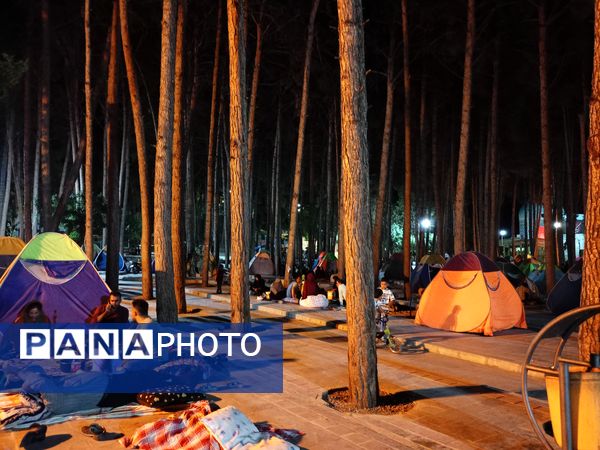 تابستان و شور و شوق مسافران در کاشمر