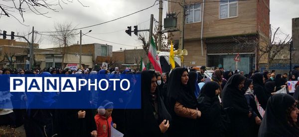 راهپیمایی 22 بهمن راز جرگلان 