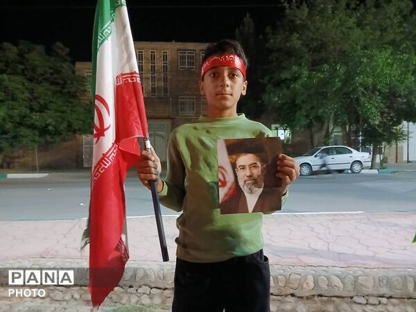 دهه نودی‌‌های یزدی پای کار انقلاب