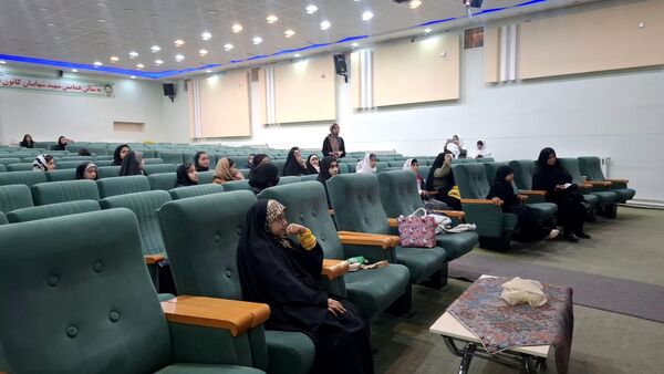 دوره آموزشی خبرنگاران ارشد مدارس دخترانه کاشمر 