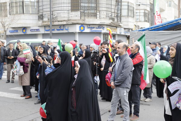 روایت تصویر از ٢٢ بهمن تهران 