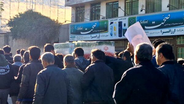 تشییع پیکر شهید ابوالفضل عرب در شهرستان گالیکش