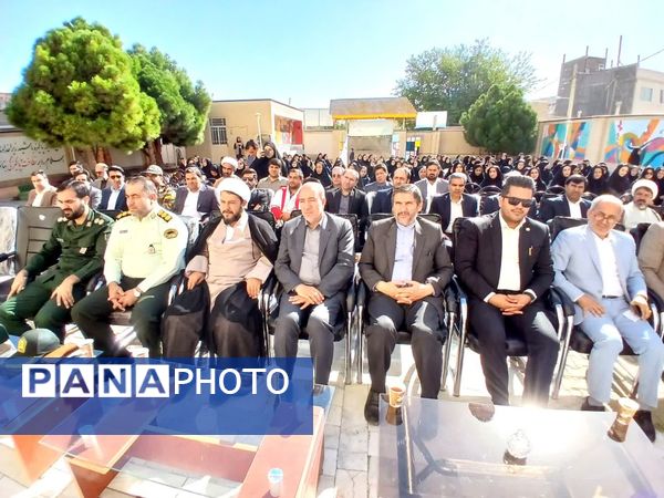 آیین بازگشایی مدارس و آغاز سال تحصیلی در هنرستان حضرت معصومه (س) شهر کلات