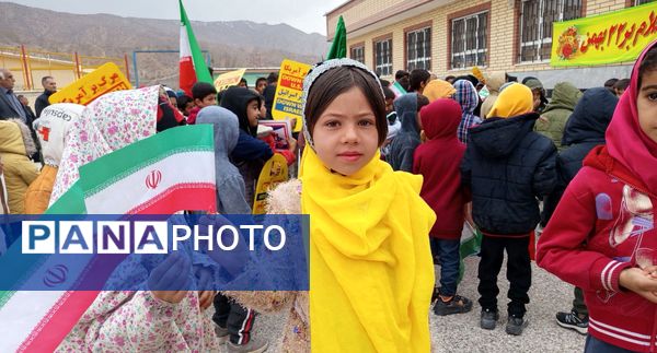 جلوه‌ای از شور انقلابی در سالروز پیروزی