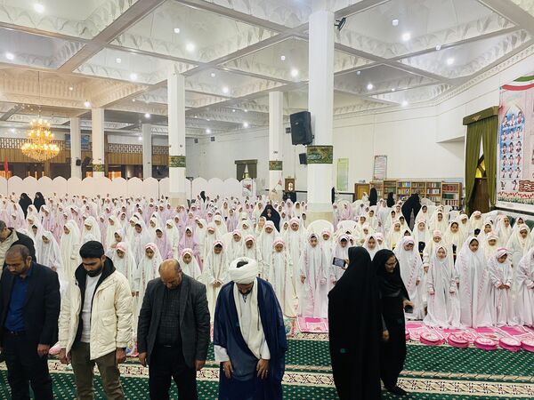 جشن تکلیف متمرکز مدارس شهرستان مه ولات