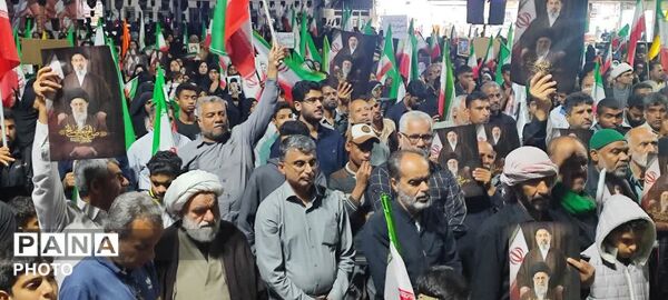 تداوم تجمعات شبانه در میناب؛ روایت حضور و همدلی شهروندان