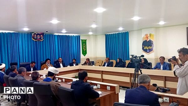 دیدار با نماینده ولی فقیه در استان 