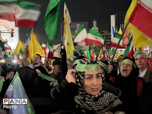 پخش سربند جان فدا در کرج