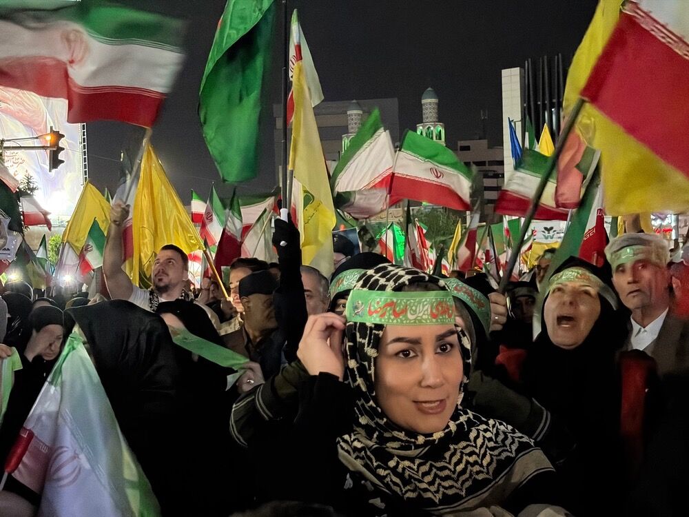 پخش سربند جان فدا در کرج