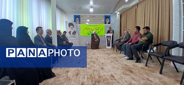 دیدار تعاونی‌گران شهرستان خلیل‌آباد با امام جمعه در هفته تعاون