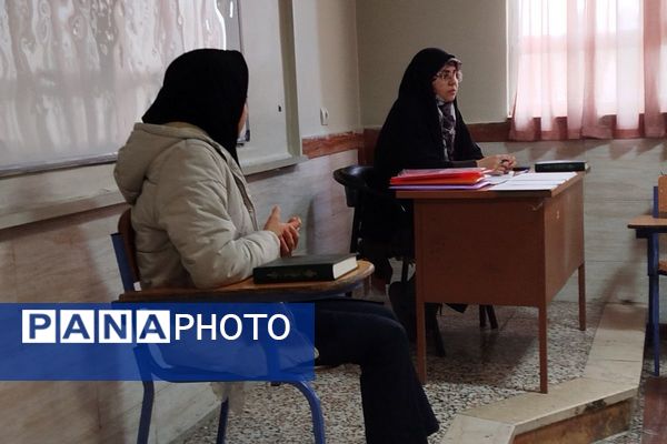  مسابقات قرآن و عترت دانش‌آموزی با حضور پرشور آینده‌سازان