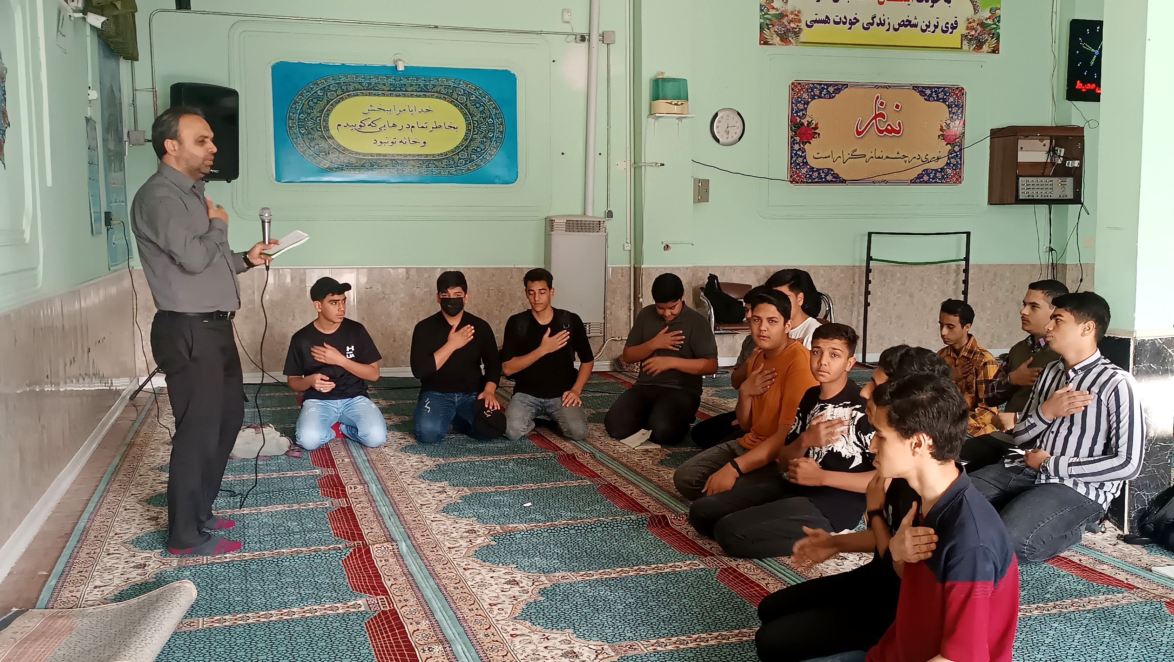 دومین مراسم زیارت عاشورا سال ۱۴۰۴  در دبیرستان شاهد ابوذر غفاری نیشابور 