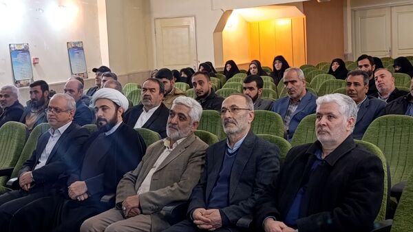 همایش تبیینی ستاد توسعه و بازسازی عتبات عالیات در خسروشاه 