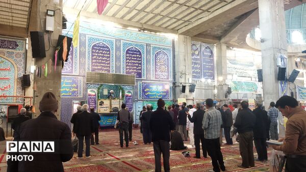 قرائت دعای استغاثه به امام زمان (ع) در مسجد جامع نیشابور 