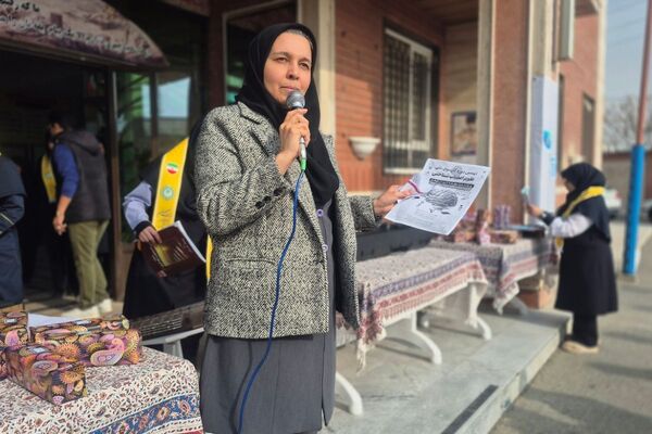 هفته فرهنگی و هنری «ماها» در دبیرستان فرزانگان۱