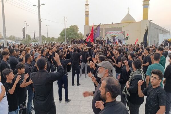 تجمع هیات‌های مذهبی در روز عاشورا