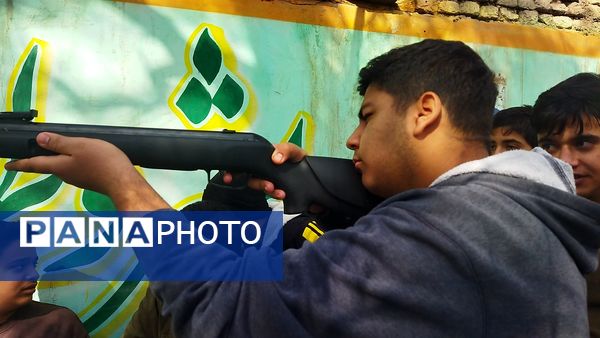 روز اول از مسابقات تیراندازی شهید سبحانی فر و شهید علی آبادی در دبیرستان شاهد ابوذر غفاری 