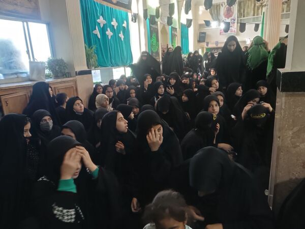 گردهمایی‌ بزرگ دختران فاطمی در مسجد امام حسن عسکری (ع)