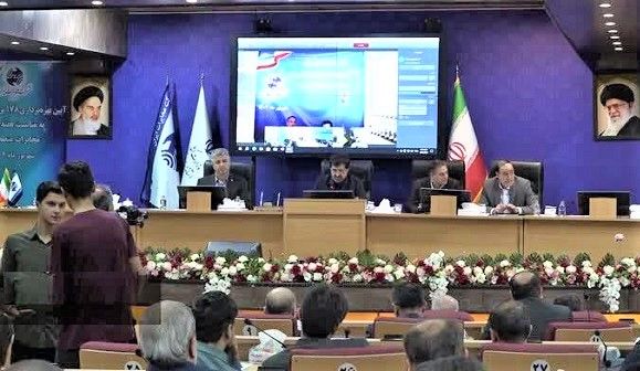 آغاز اجرای 500 کیلومتر فیبر نوری در قم