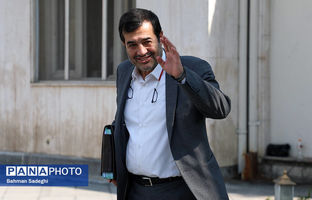 جلسه ویژه وزیر ورزش با مالکان و مدیران باشگاه‌ها/ زنوزی در راه وزارت ورزش