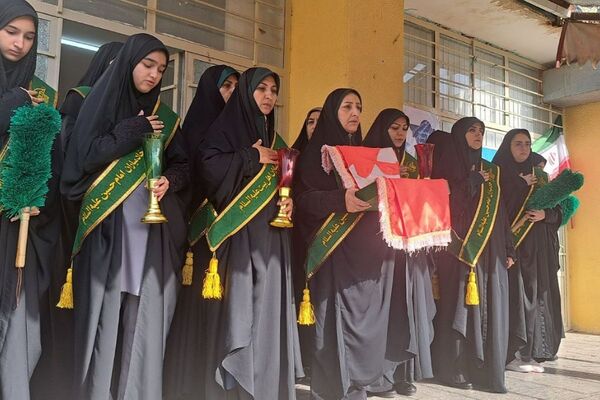 مدراس شهرستان قدس میزبان پرچم حرم امام حسین (ع) و شهید گمنام 