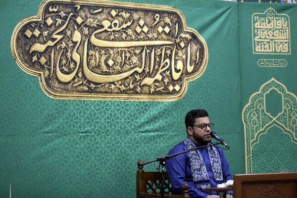 جشن میلاد امام علی(ع) در حرم حضرت معصومه(س) با تلاوت قاریان نوجوان 