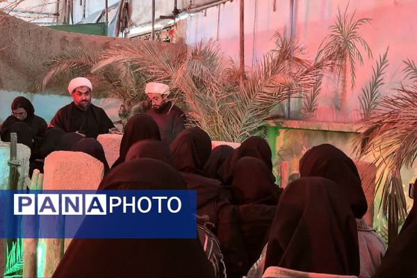 بازدید دانش‌آموزان دبیرستان یادگار امام از کوچه‌های بنی‌هاشم