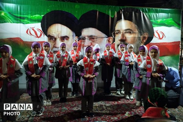 تجمعات شبانه با حضور پرشور پیشتازان؛ صحنه هایی از پویایی، همبستگی و امید