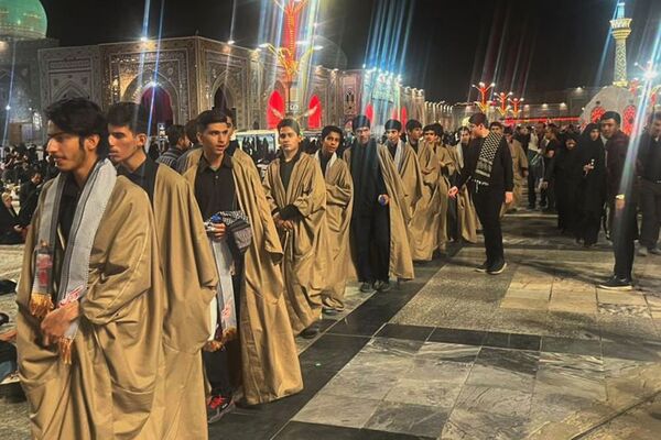 حال و هوای زیبای حرم امام رضا (ع) 
