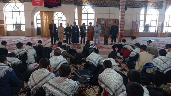اعزام دانش‌آموزان عشایری کهگیلویه‌ و بویراحمد به سرزمین‌های راهیان‌ نور