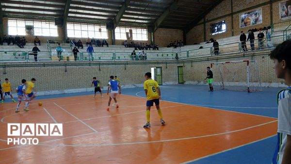 اختتامیه «جام اقتدار» فوتسال شهرستان‌های ساوجبلاغ و چهارباغ