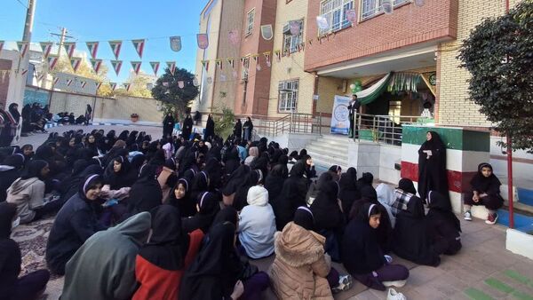 شور انتظار در مدرسه؛ نیمه‌شعبان به روایت دانش‌آموزان