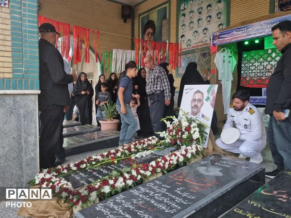 یادبود چهلمین روز شهادت خلبان شهید محمدصادق توانی