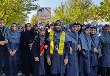 خرم‌آباد؛ متحد و استوار در برابر استکبار