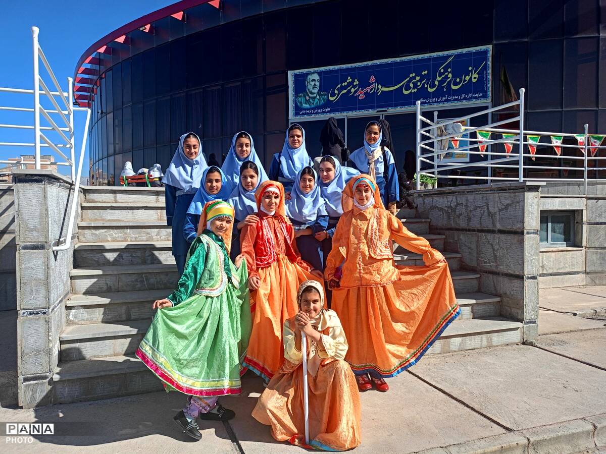 جشنواره فرهنگی و هنری فردا در کانون شهید شوشتری 