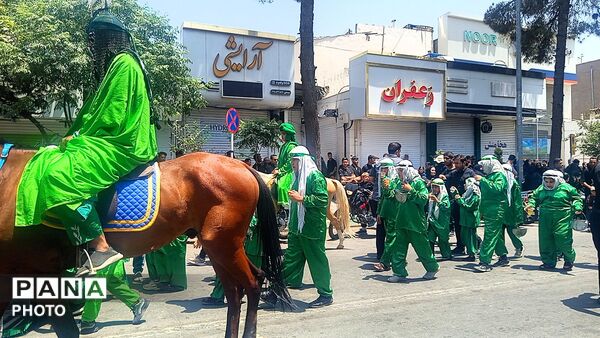 مراسم عزاداری تاسوعای  حسینی در حسینیه ابوالفضلی کاشمر 