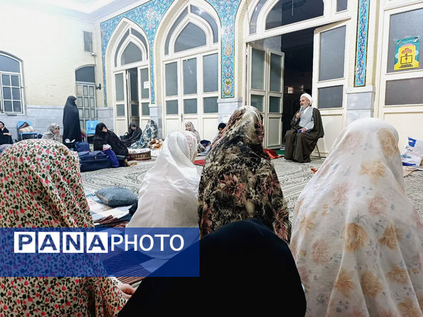 اعتکاف رمضانیه نوجوانان در قم