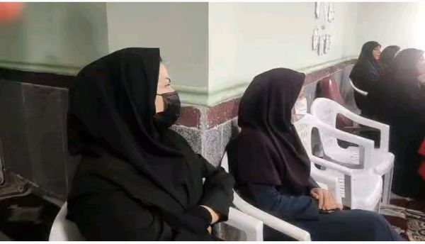 گرامیداشت روز مادر در دبیرستان حضرت آسیه (س)  