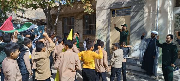 مراسم گرامیداشت شهید مقاومت در دبیرستان‌های پسرانه شهرستان خلیل‌آباد