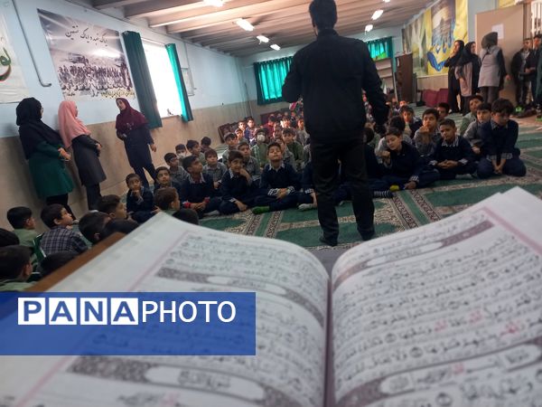 رئیس سازمان بسیج دانش‌آموزی شهرستان قدس مهمان دانش‌آموزان دبستان شهید رجایی 