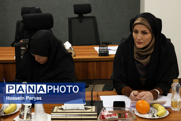 نشست اعضای شورای اندیشه‌ورز اوقات فراغت دانش‌آموزان