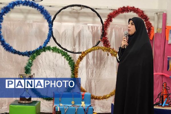 برگزاری المپیاد ورزشی در دبستان شاهد ام‌البنین (س) ناحیه دو شهرری 