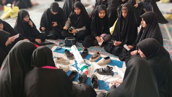برگزاری اجتماع بزرگ حلقه صالحین در مصلی کرج 
