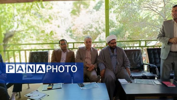 نشست هم‌اندیشی معاونان پرورشی و تربیت‌بدنی استان کهگیلویه و بویراحمد